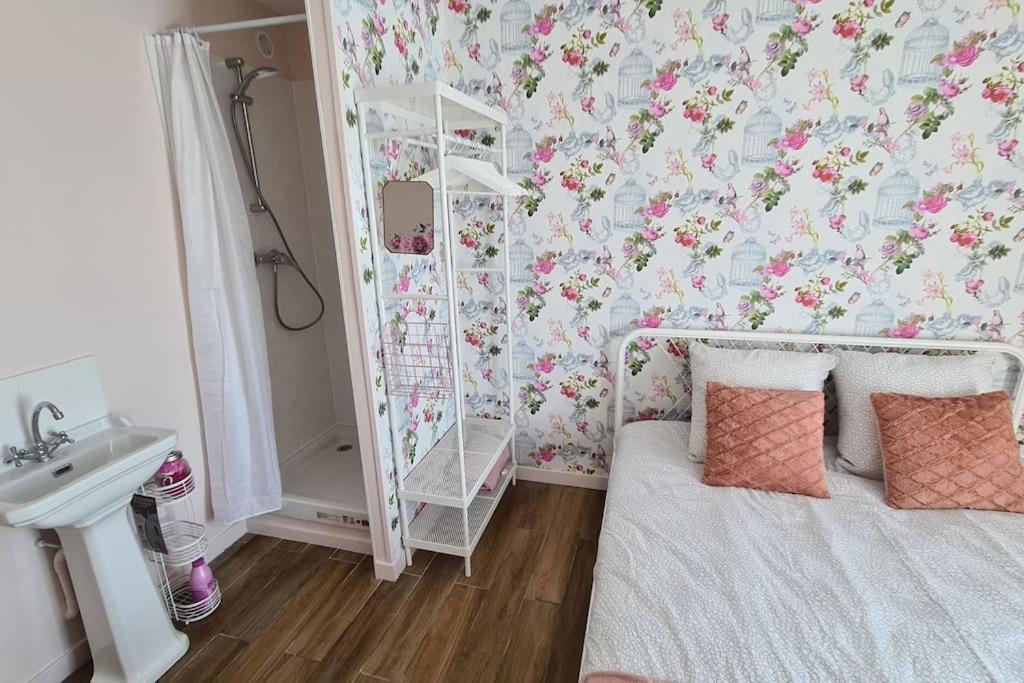 Appt 80M², 13 P, Disneyland, Fibre, 2 Parkings Chessy  Exterior photo